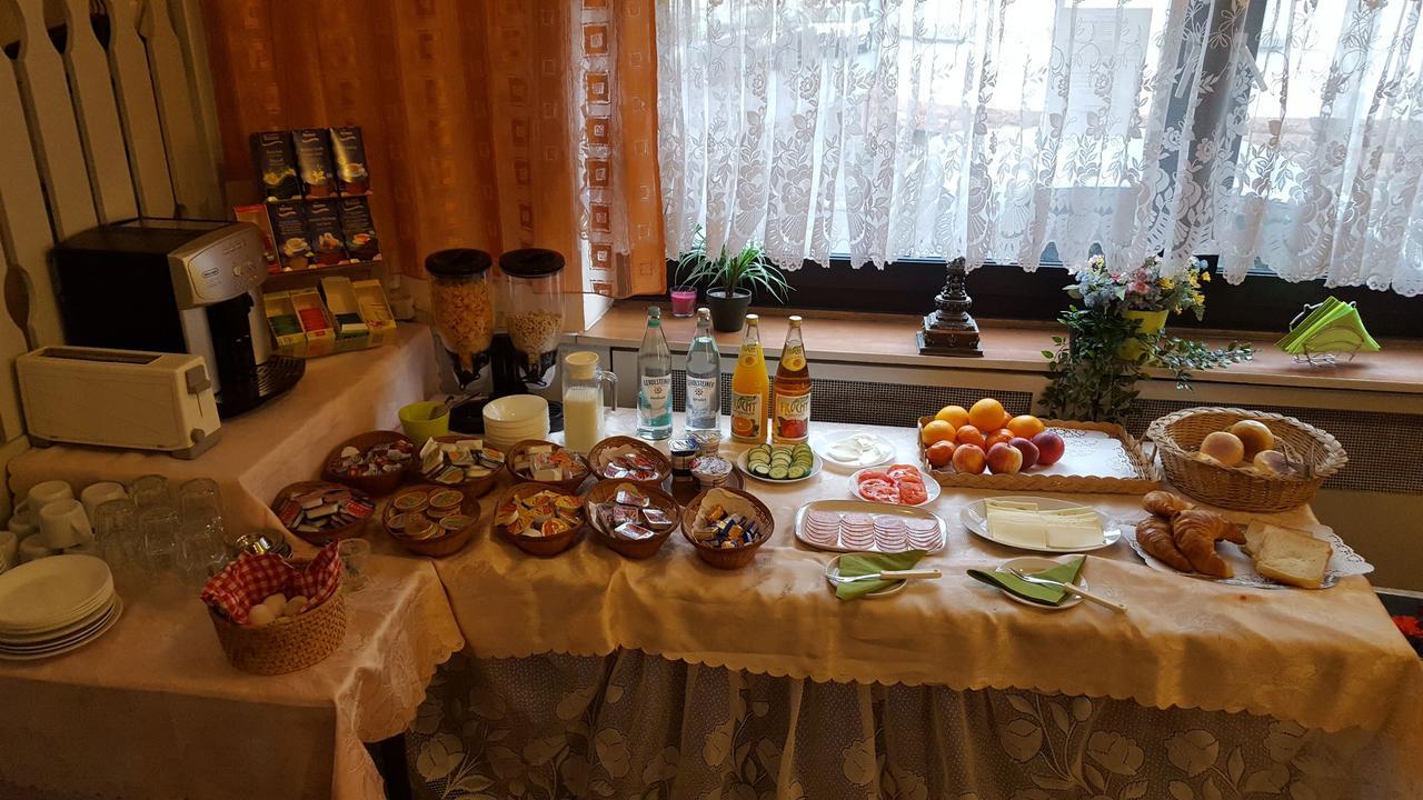 Kansakar Hotel Kaiserslautern Zewnętrze zdjęcie