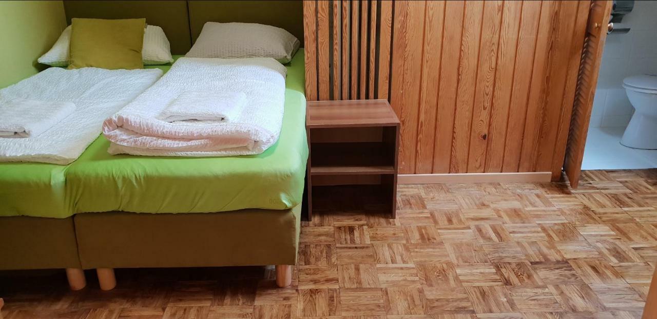 Kansakar Hotel Kaiserslautern Zewnętrze zdjęcie