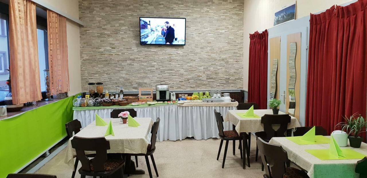 Kansakar Hotel Kaiserslautern Zewnętrze zdjęcie